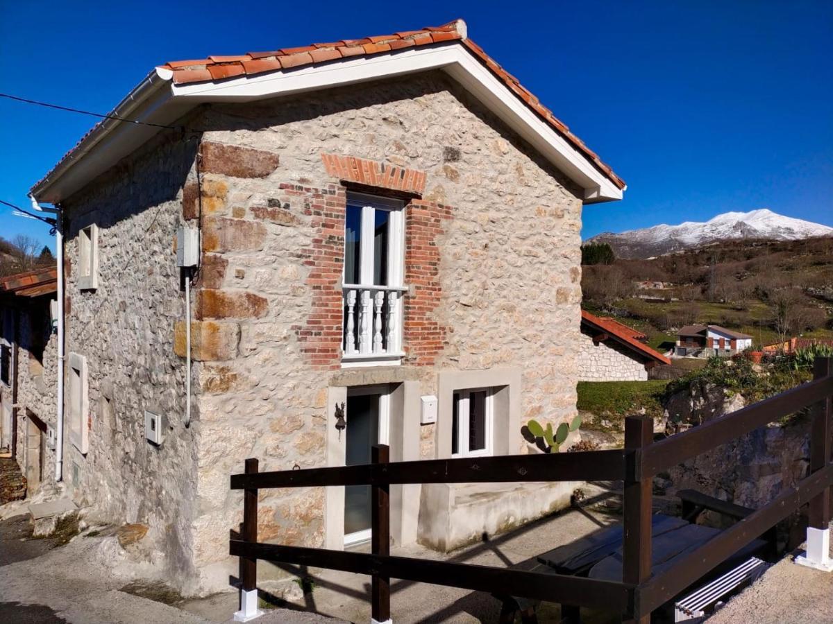 Casa Rural La Yaya Ortiguero Zewnętrze zdjęcie